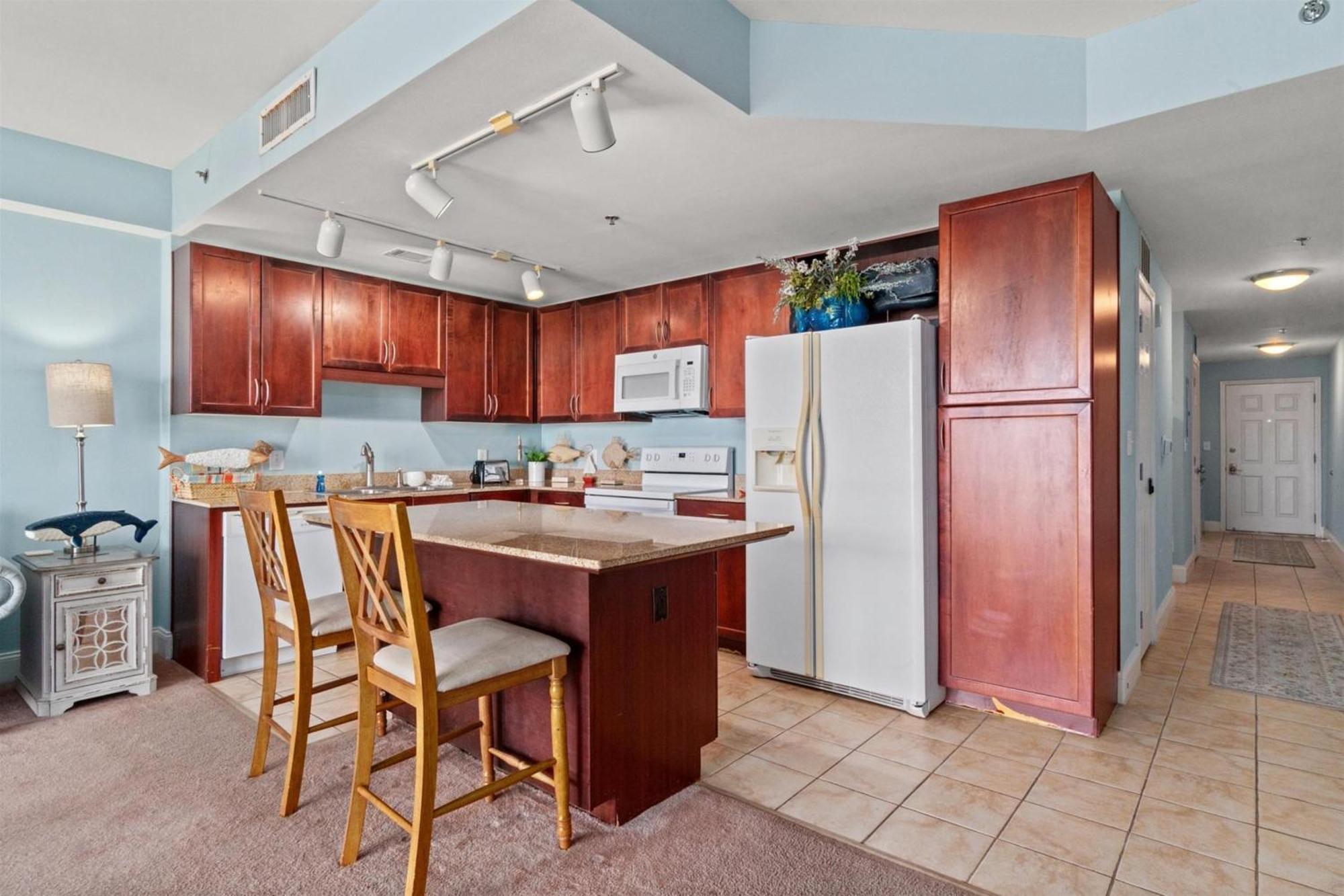Laketown Wharf 802